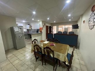 Foto 5 de CIUDADELA GUAYACANE3S VENDO PRECIOSA VILLA UNA PLANTA, TRES DORMITORIOS, EXCELENTES ACABADOS, OPORTUNIDAD