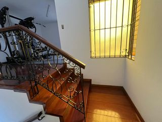 Foto 8 de Vendo Hermosa Casa Remodelada - San Borja