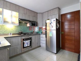Foto 6 de Se Vende Casa En La Molina A Unos Pasos De La Universidad Usil Y San Martin
