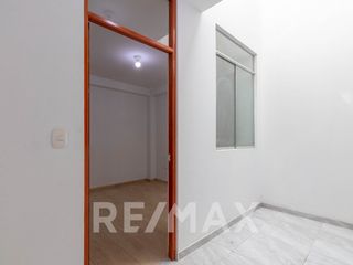 Foto 8 de Alquiler Casa En Estreno 240m2 En San Martin De Porres