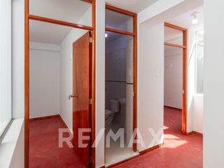 Foto 17 de Alquiler Casa En Estreno 240m2 En San Martin De Porres