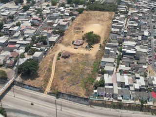 Foto 1 de VENTA DE TERRENO EN MONTEBELLO KM 13.5 VIA DAULE