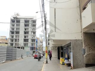 Foto 21 de REMATE DE CASA EN EL CENTRO DE CHICLAYO