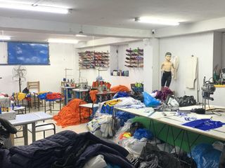 Foto 10 de Edificio en Venta de 4 Pisos mas Azotea disponible como Local Comercial