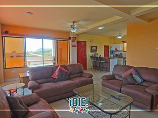 Foto 14 de Venta: Casa de 3 pisos en Puerto Cayo, Ecuador.