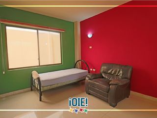 Foto 42 de Venta: Casa de 3 pisos en Puerto Cayo, Ecuador.