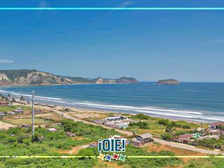 Foto 47 de Venta: Casa de 3 pisos en Puerto Cayo, Ecuador.