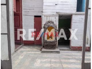 Foto 5 de Venta De Casona En El Rímac