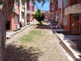 Foto 1 de VENDO CASA CONJUNTO HABITACIONAL TERRAZAS DEL PICHINCHA, Sector La Mena, Sur de Quito.