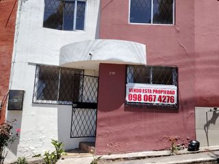 Foto 13 de VENDO CASA CONJUNTO HABITACIONAL TERRAZAS DEL PICHINCHA, Sector La Mena, Sur de Quito.