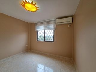 Foto 11 de Casa de alquiler en los gavilanes manta zona sur