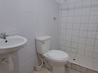 Foto 11 de SE VENDE DEPARTAMENTO + AIRES EN PASAJE CASSINELLI CHICLAYO