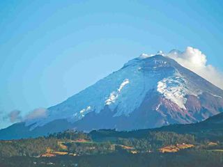 Foto 2 de Departamento de venta de 2 dormitorios en Cumbayá Quito Ecuador