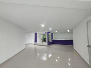 Foto 1 de Local en Arriendo ubicado sobre la Av. Circunvalar