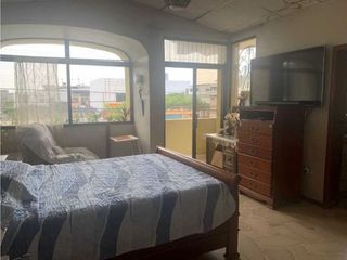 Foto 5 de Se Vende amplia casa en Ciudadela los Alamos