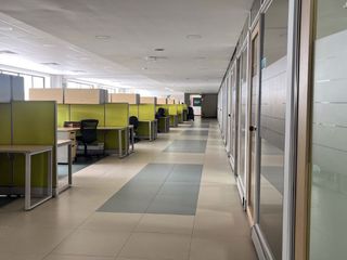 Foto 18 de Oficinas en arriendo Calle 80