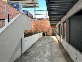 Foto 6 de Venta de Bodega / Galpón - Sector Huambini, Sucúa
