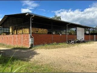 Foto 8 de Venta de Bodega / Galpón - Sector Huambini, Sucúa