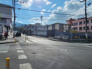 Foto 2 de Vendo terreno de 780 m² en el barrio Cotocollao, norte de Quito