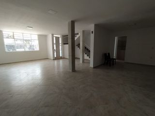 Foto 8 de ARRENDAMOS AMPLIA CASA COMERCIAL SAN ALONSO BUCARAMANGA