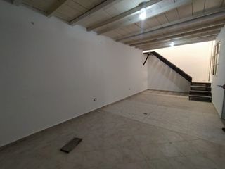 Foto 9 de ARRENDAMOS AMPLIA CASA COMERCIAL SAN ALONSO BUCARAMANGA