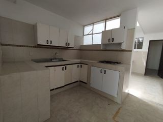 Foto 13 de ARRENDAMOS AMPLIA CASA COMERCIAL SAN ALONSO BUCARAMANGA
