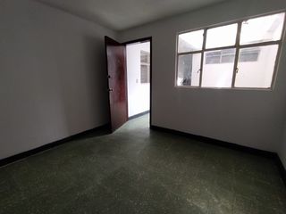 Foto 22 de ARRENDAMOS AMPLIA CASA COMERCIAL SAN ALONSO BUCARAMANGA