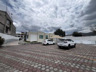 Foto 4 de SE VENDE TERRENO GRANDE CON CONSTRUCCIÓN SECTOR ESTADIO DEL AUCAS