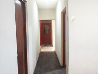 Foto 7 de Venta De Amplio Departamento – En Pleno Corazon Comercial De Lima Norte