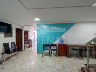 Foto 2 de OFICINA EN RENTA, CON SERVICIOS INCLUIDOS, AVENIDA PAUCARBAMBA - FISCALIA
