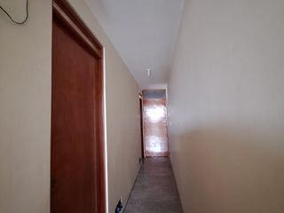 Foto 15 de EXCELENTE OPORTUNIDAD PARA INVERTIR SE VENTA CASA EN VILLA EL SALVADOR. 140M2