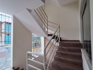 Foto 18 de EXCELENTE OPORTUNIDAD PARA INVERTIR SE VENTA CASA EN VILLA EL SALVADOR. 140M2