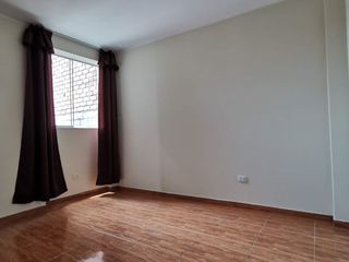 Foto 19 de EXCELENTE OPORTUNIDAD PARA INVERTIR SE VENTA CASA EN VILLA EL SALVADOR. 140M2