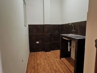 Foto 21 de EXCELENTE OPORTUNIDAD PARA INVERTIR SE VENTA CASA EN VILLA EL SALVADOR. 140M2