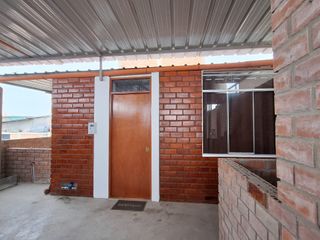 Foto 22 de EXCELENTE OPORTUNIDAD PARA INVERTIR SE VENTA CASA EN VILLA EL SALVADOR. 140M2