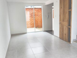 Foto 5 de Venta de casa en conjunto llanos de calibio