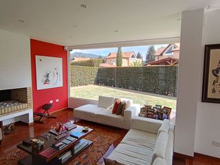 Foto 10 de 