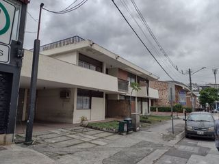 Foto 6 de VENTA CASA COMERCIAL EN URDESA CENTRAL AVENIDA LAS MONJAS