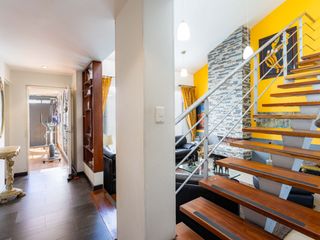 Foto 4 de VENTA AMPLIA CASA CERCA A C.C. BULEVAR