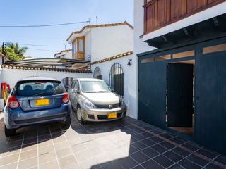 Foto 45 de VENTA AMPLIA CASA CERCA A C.C. BULEVAR