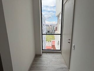 Foto 31 de Rento suite con Balcón y todas las áreas comunales en sector de República de El Salvador