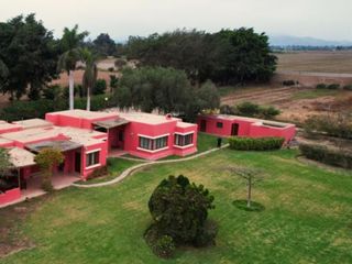 Foto 10 de ADORABLE CASA DE CAMPO EN VENTA DE 7,000 MTS