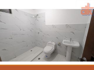 Foto 7 de Consultorio u Oficina para Renta en Centro de Cumbaya