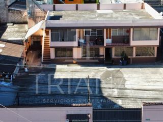 Foto 2 de CASA RENTERA EN VENTA SANTA RITA SOLANDA SUR DE QUITO