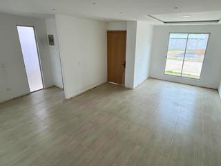 Foto 3 de Venta de casa nueva - Ubicada en Chuquipata-Azogues