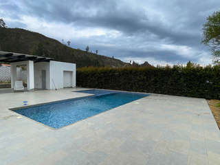 Foto 7 de Venta de casa nueva - Ubicada en Chuquipata-Azogues