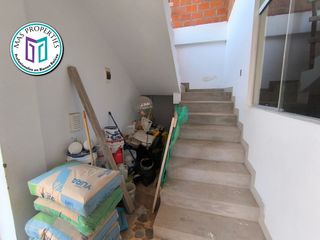 Foto 5 de SE VENDE CASA EN LA QUINTA LAS GARDENIAS !