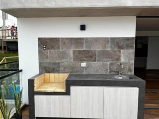 Foto 8 de VENTA DE DEPARTAMENTO,  EN SEGUNDA FILA DE PLAYA CABALLEROS, CON VISTA DIRECTA A LA BAHIA  CON TERRAZA Y PISCINA.