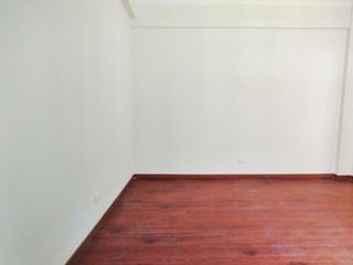 Foto 10 de ALQUILER OFICINA IDEAL PARA ESTUDIOS O ADMINITRATIVA DE TUS NEGOCIOS CERCANOS - CERCADO DE LIMA
