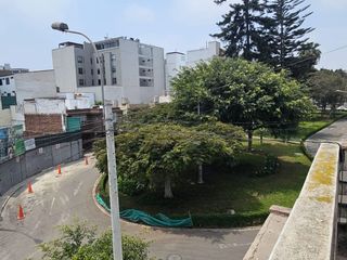 Foto 18 de VENDO CASA EN BARRANCO CON MIRAFLORES PARQUE GONZALES PRADA PRECIO FINAL $280,000 FIJO